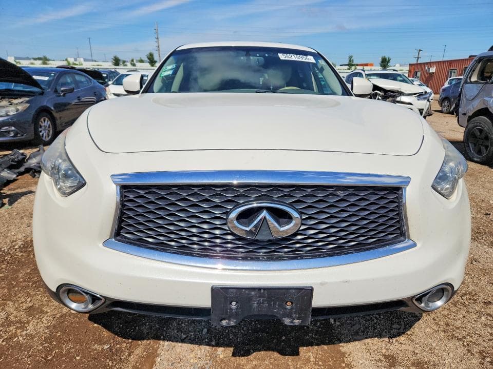 2017 INFINITI QX70 BASE 5