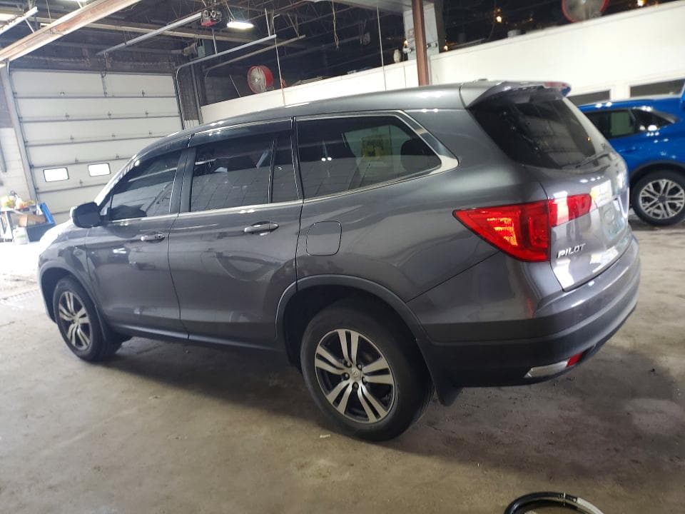 2017 HONDA PILOT EX 2