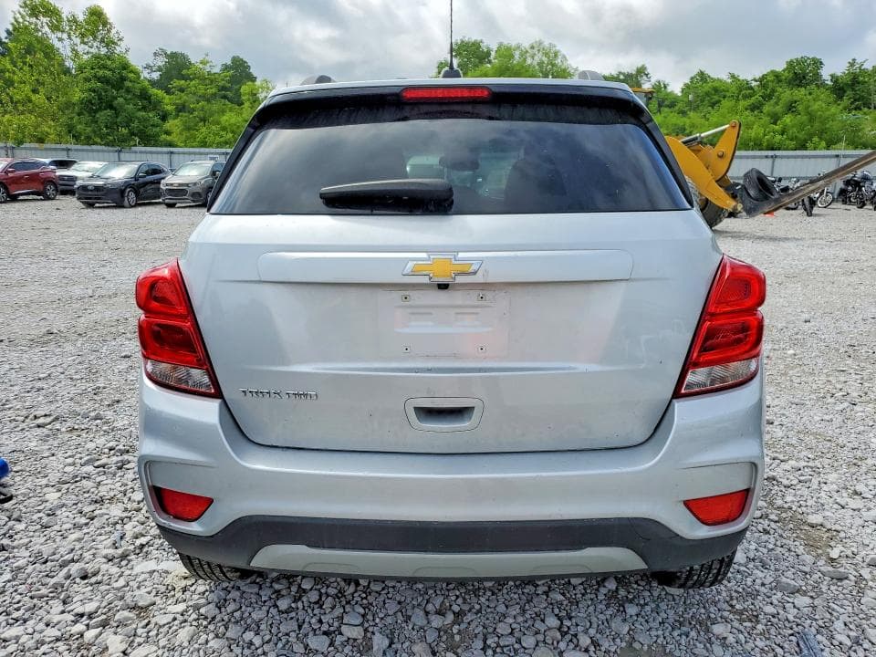 2022 CHEVROLET TRAX 1LT 6