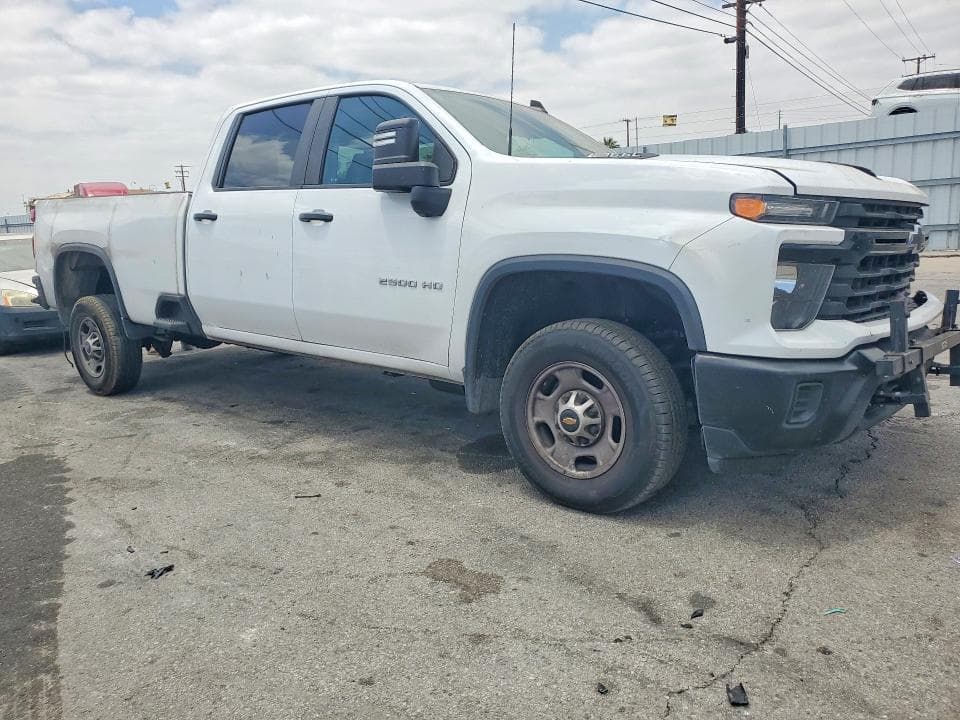 2024 CHEVROLET SILVERADO C2500 HEAVY DUTY 4