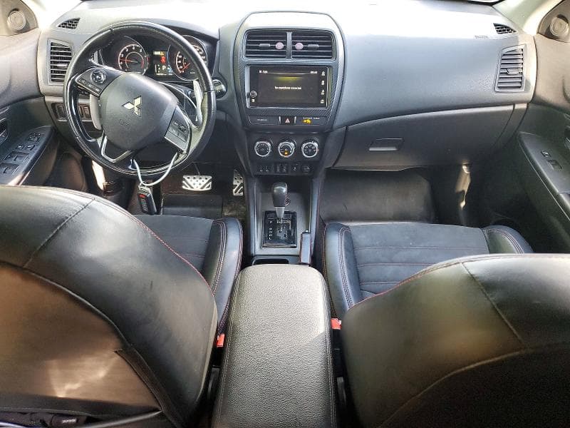 2019 MITSUBISHI RVR SE LIMITED 8