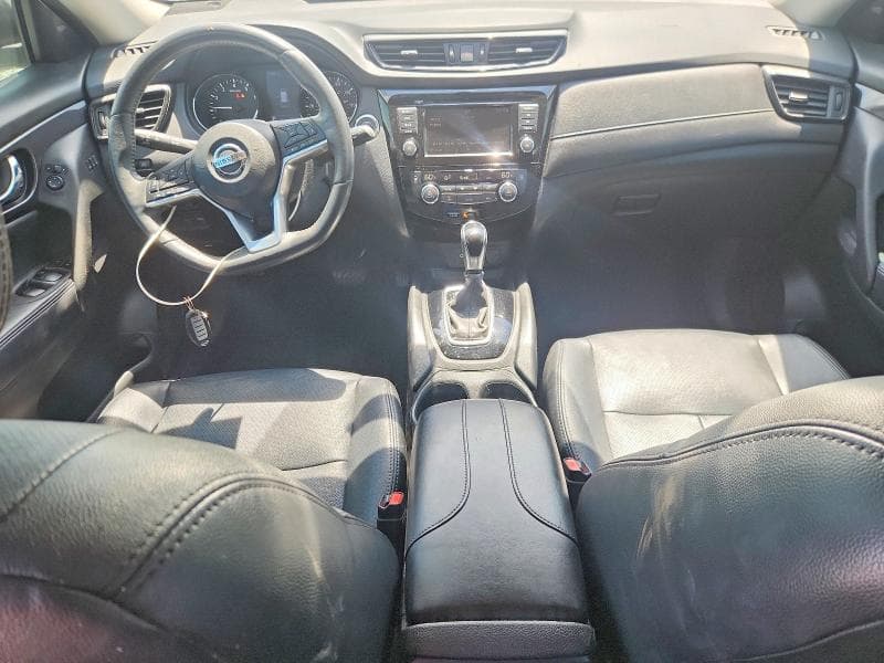 2018 NISSAN ROGUE SV 8