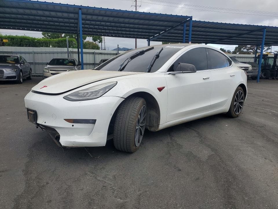 2018 TESLA MODEL 3