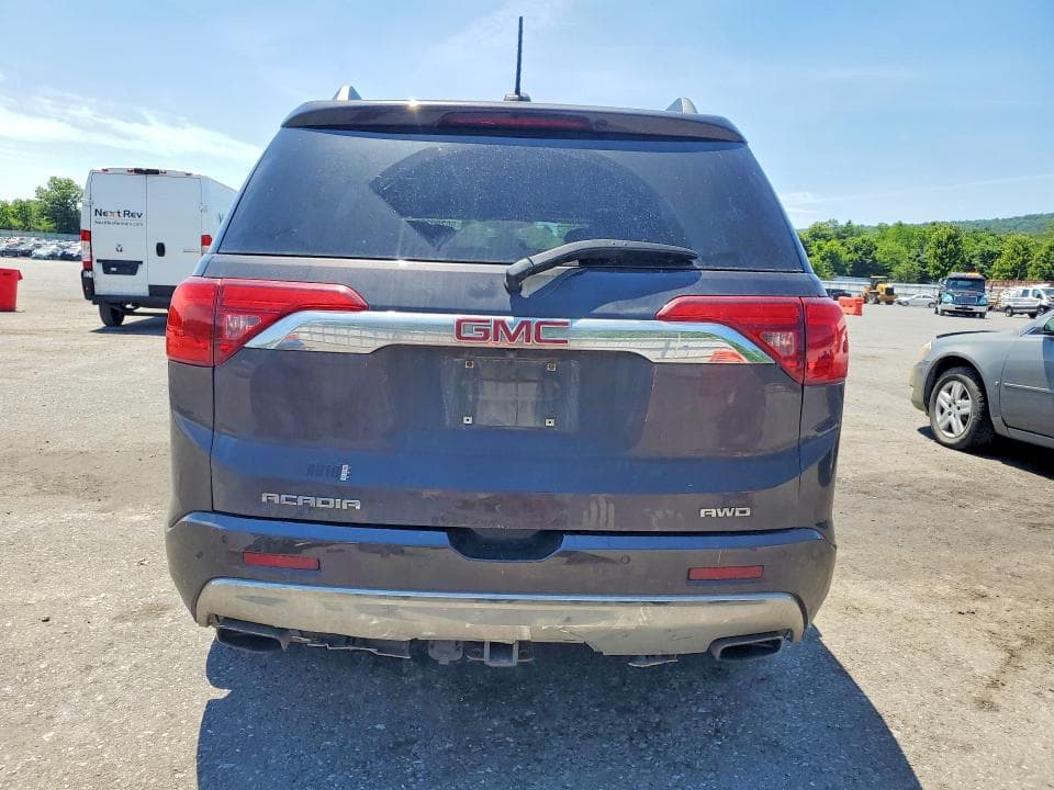 2018 GMC ACADIA DENALI 6