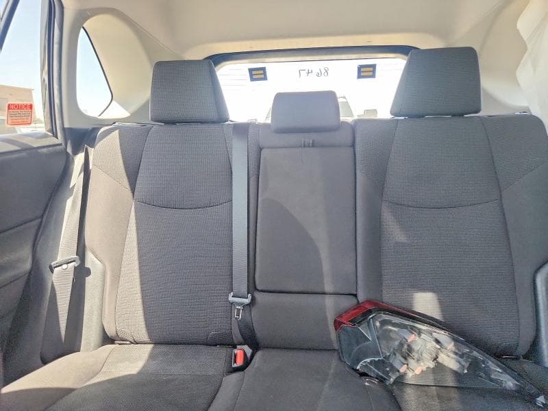 2020 TOYOTA RAV4 LE 10