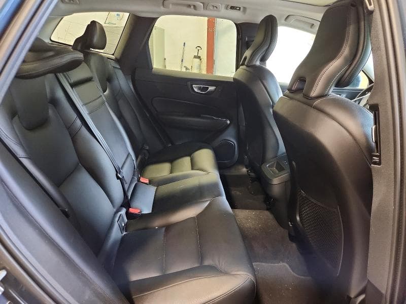 2019 VOLVO XC60 T5 11