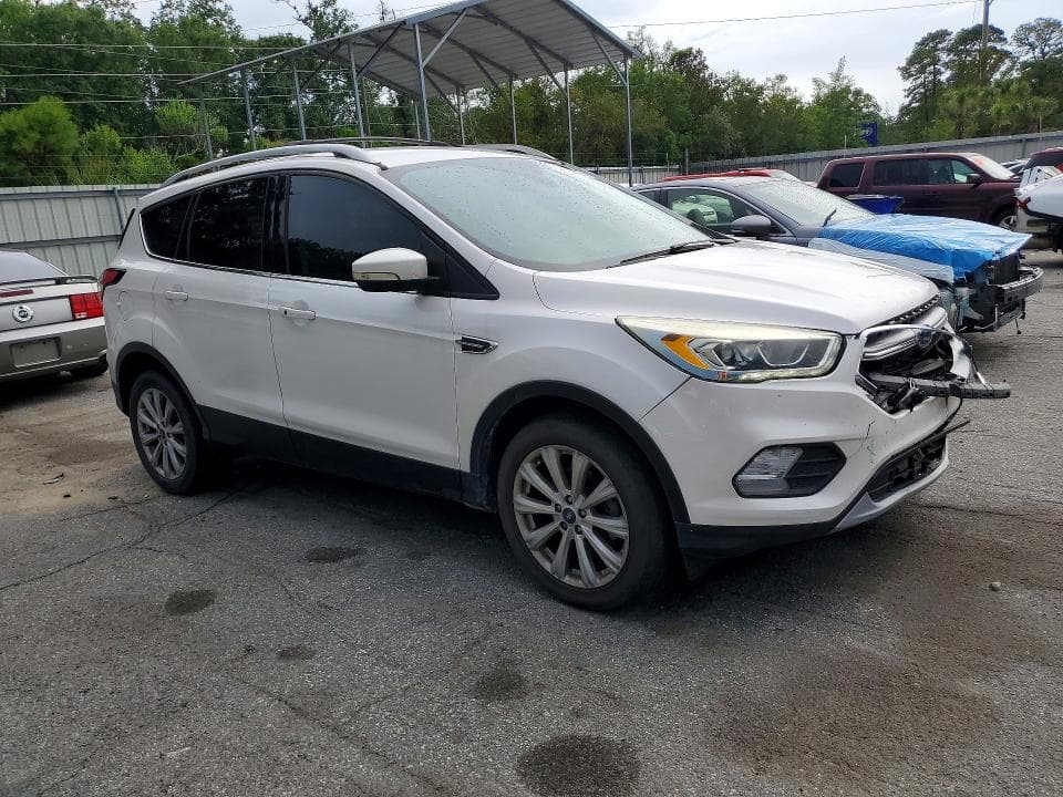 2017 FORD ESCAPE TITANIUM 4