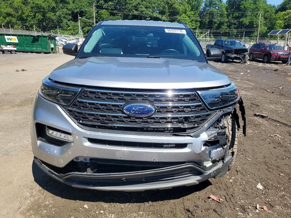 2022 FORD EXPLORER XLT 5