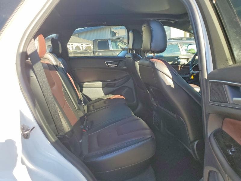 2020 FORD EDGE TITANIUM 10