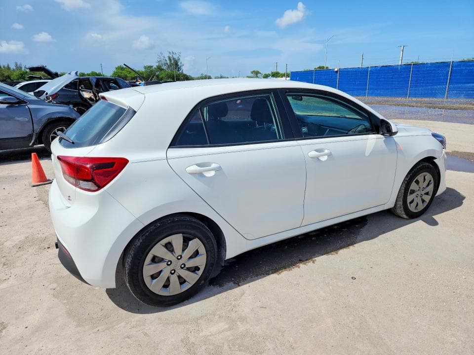 2020 KIA RIO 5-DOOR S 3