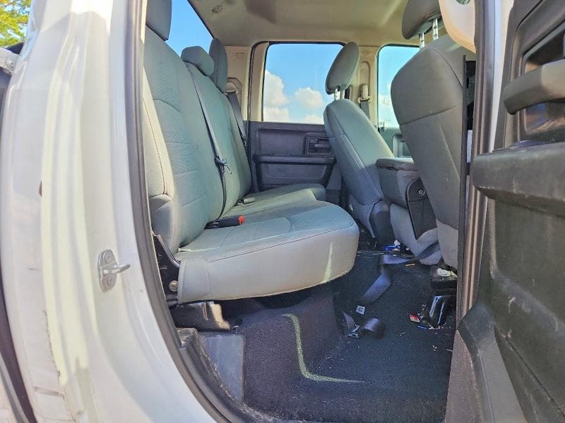 2019 RAM 1500 CLASSIC TRADESMAN 10