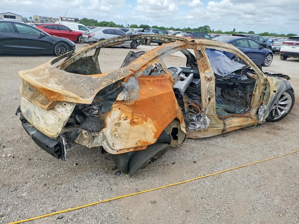 2022 TESLA MODEL 3 3