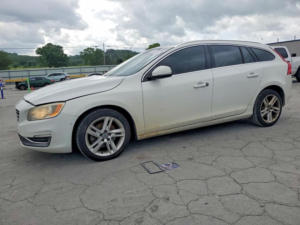 2015 VOLVO V60 PREMIER - 1