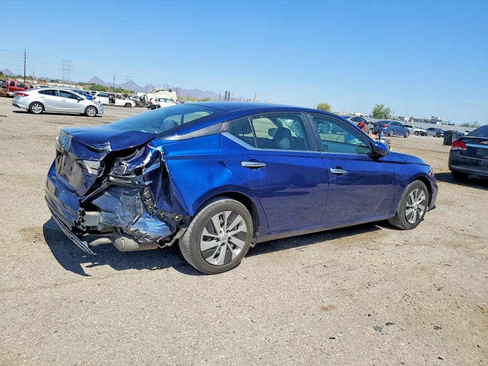 2022 NISSAN ALTIMA S 3