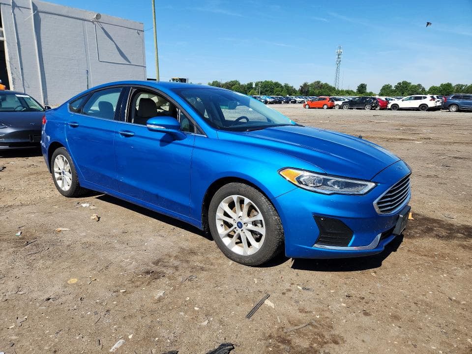 2020 FORD FUSION SEL 4