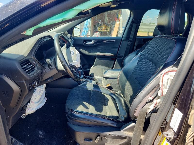 2024 FORD ESCAPE ST LINE SELECT 7