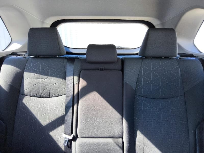 2023 TOYOTA RAV4 XLE 10