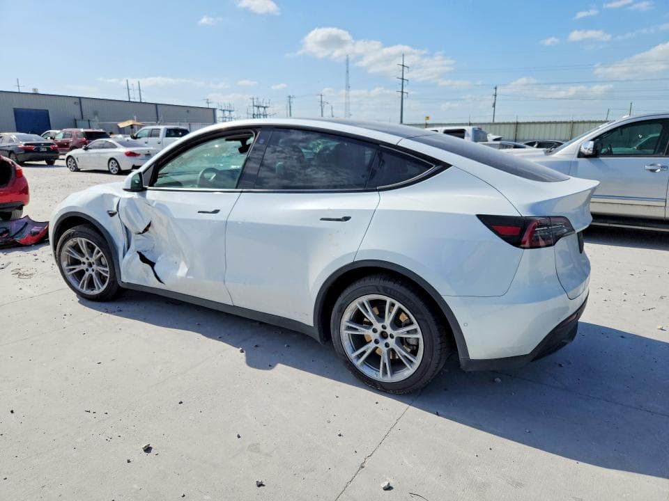 2022 TESLA MODEL  Y 2