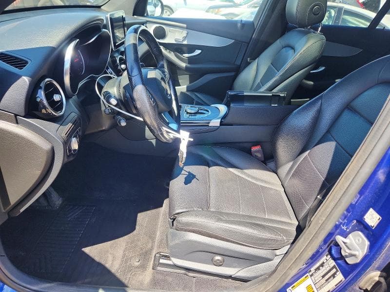 2019 MERCEDES-BENZ GLC 300 4MATIC 7