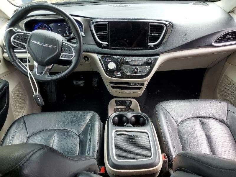 2021 CHRYSLER PACIFICA TOURING L 8