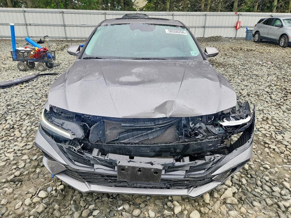 2024 HYUNDAI ELANTRA SEL 5