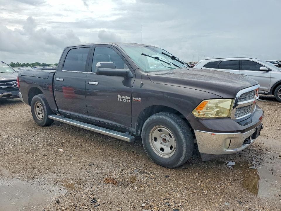 2017 RAM 1500 SLT 4