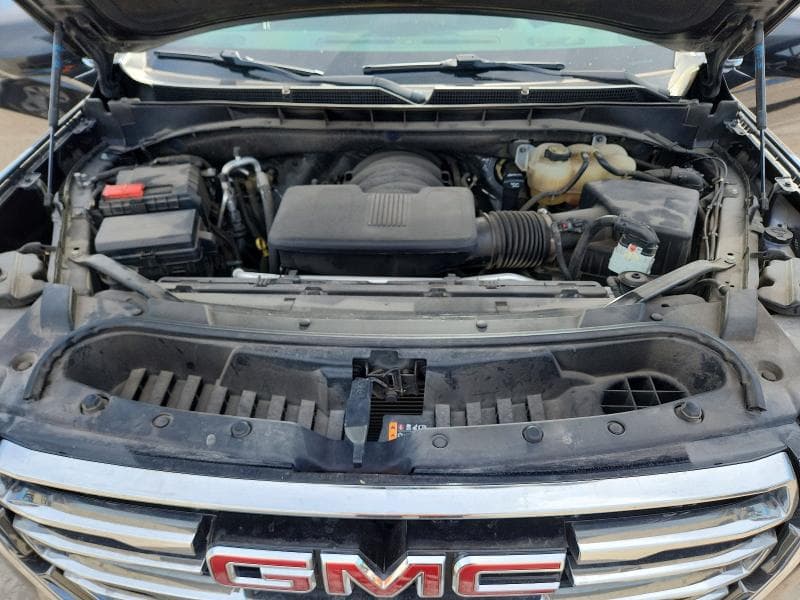 2022 GMC YUKON XL K1500 SLT 12
