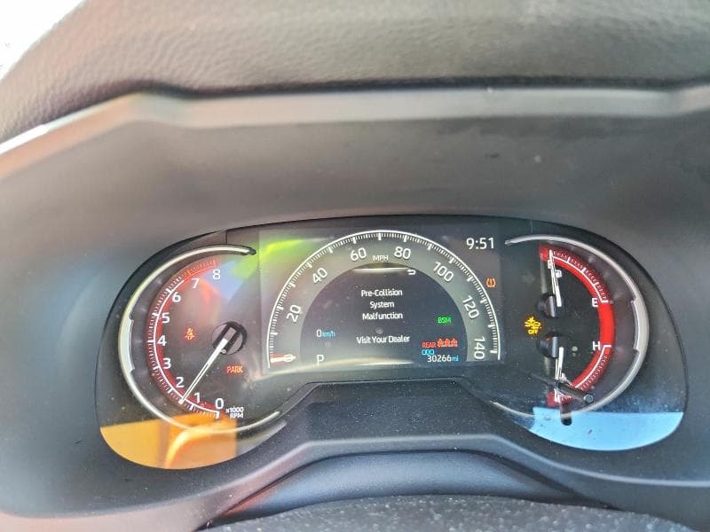 2025 TOYOTA RAV4 LE 9