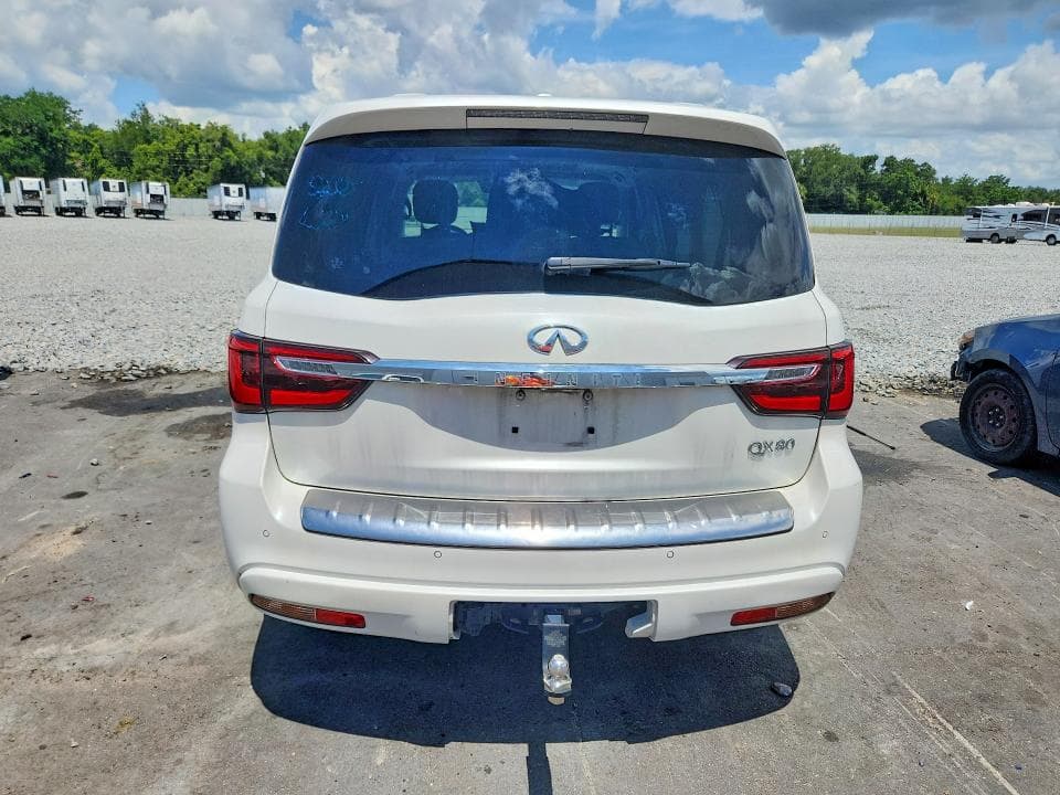 2020 INFINITI QX80 LUXE 6