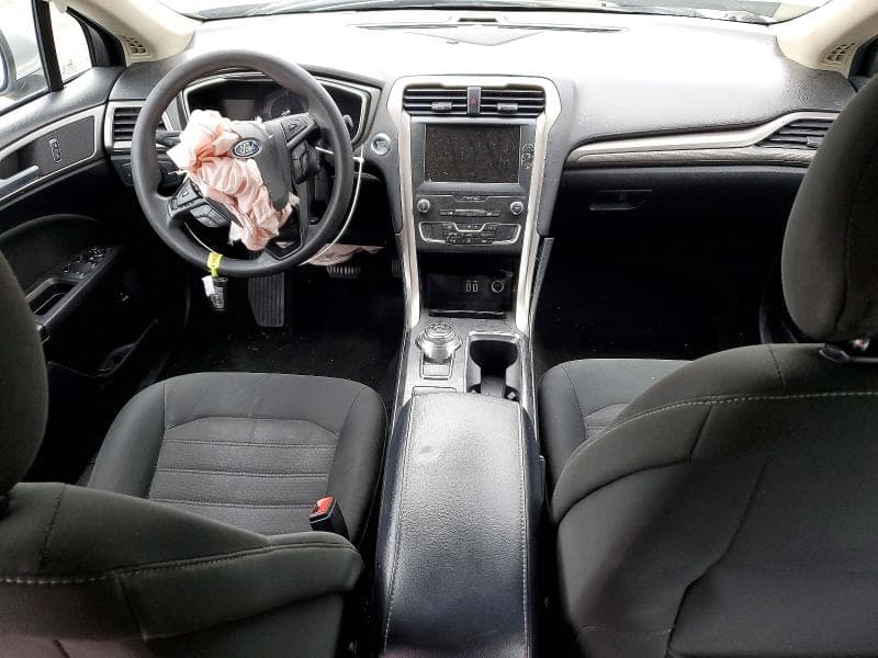 2019 FORD FUSION SE 8
