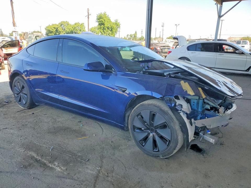 2025 TESLA MODEL 3 4