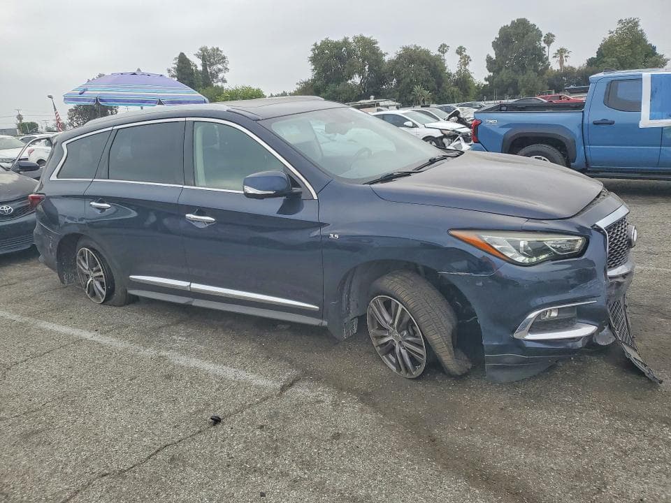 2018 INFINITI QX60 BASE 4