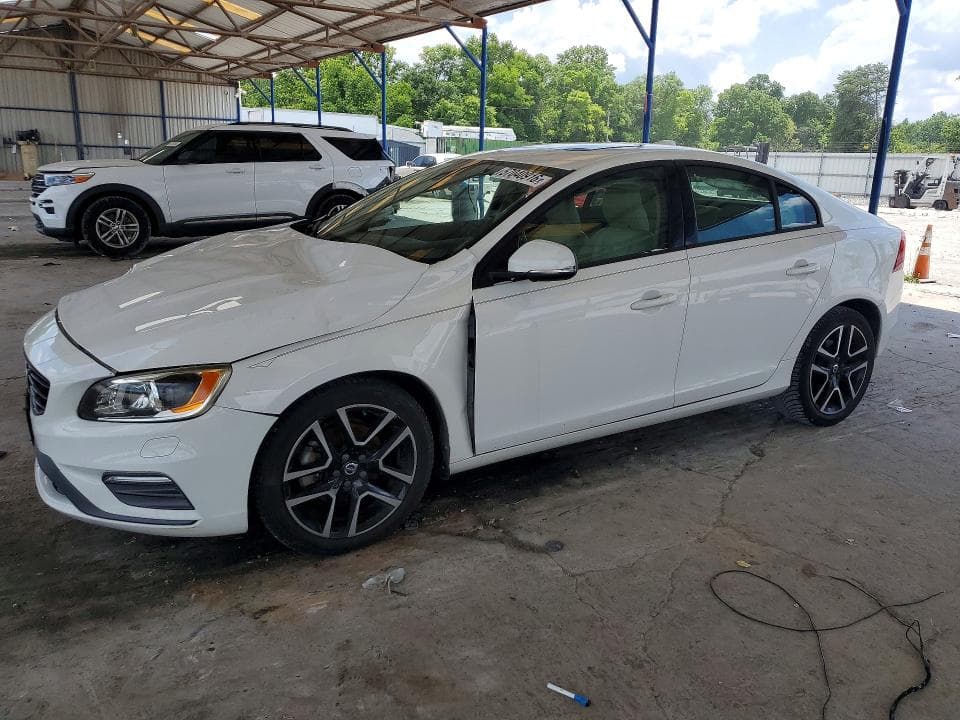 2017 VOLVO S60 - 1