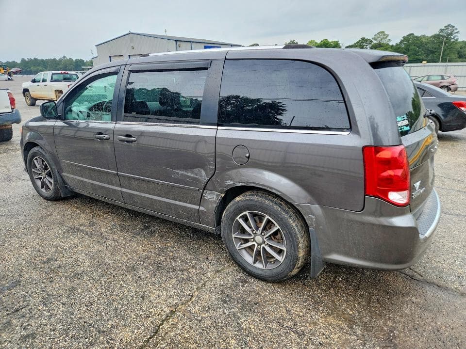 2017 DODGE GRAND CARAVAN SXT 2