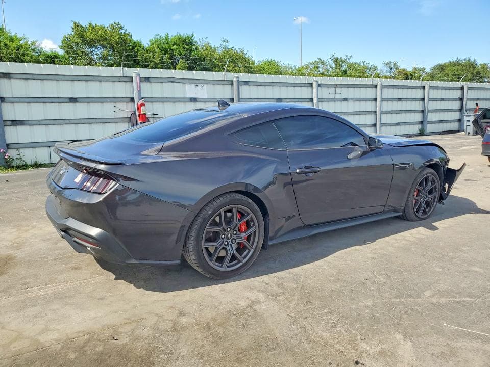 2024 FORD MUSTANG 3