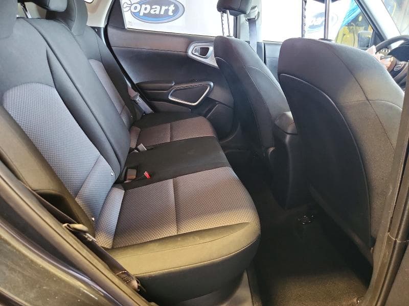 2025 KIA SOUL LX 10