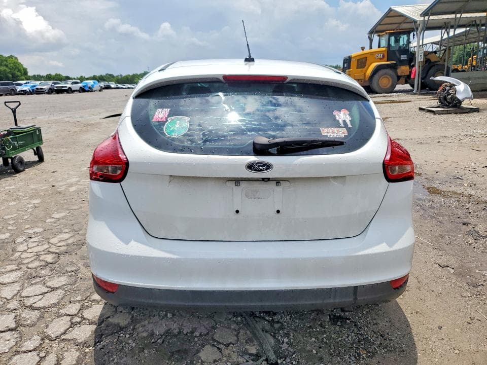 2018 FORD FOCUS SE 6