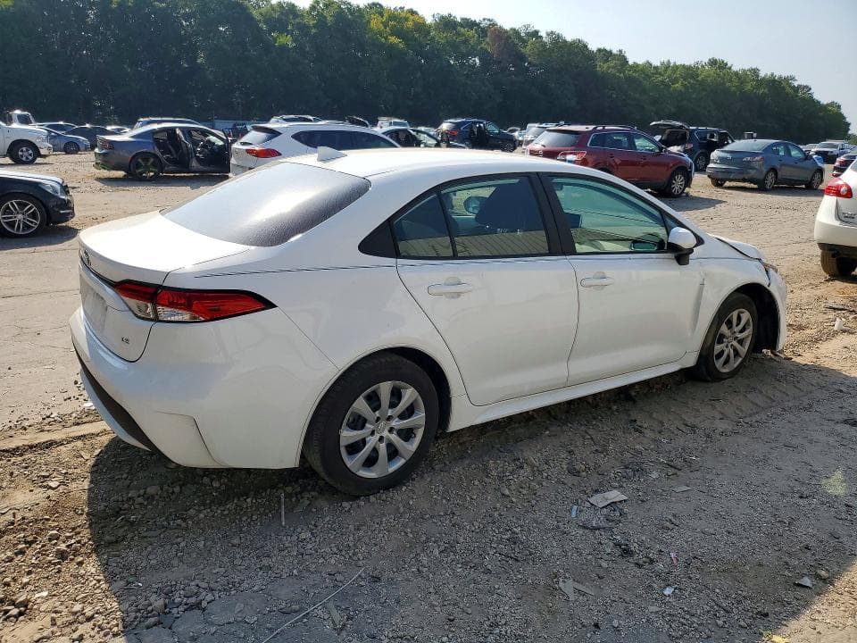 2021 TOYOTA COROLLA LE 3