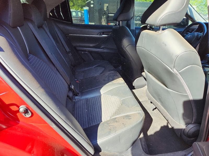 2021 TOYOTA CAMRY SE 10