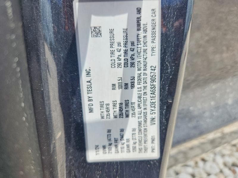 2025 TESLA MODEL 3 13