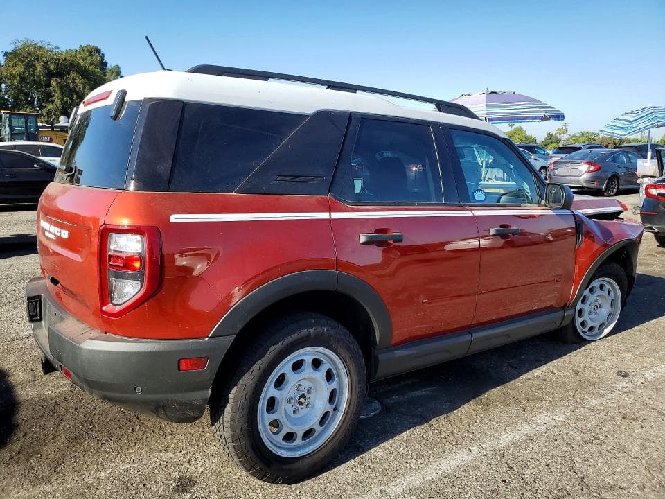2024 FORD BRONCO SPORT HERITAGE 3