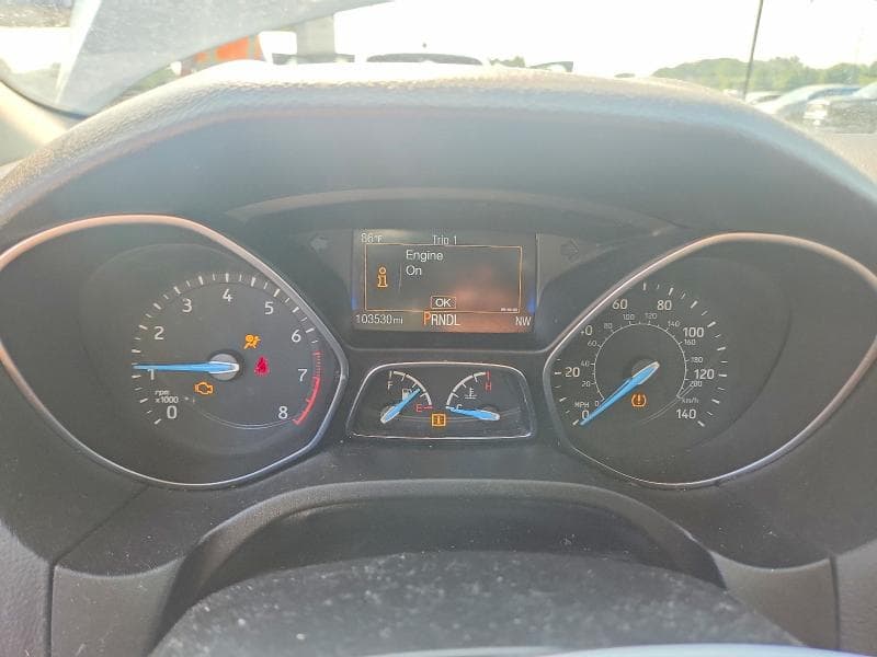 2017 FORD FOCUS SE 9