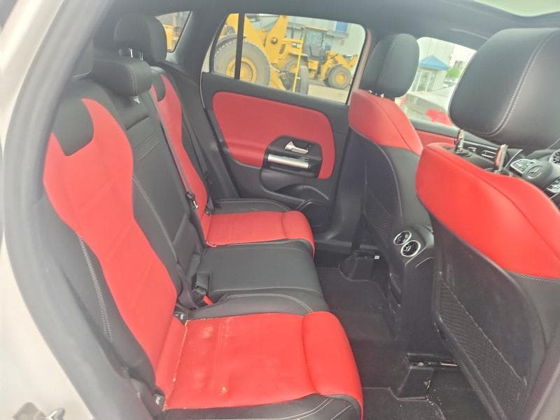 2023 MERCEDES-BENZ GLA 250 4MATIC 10