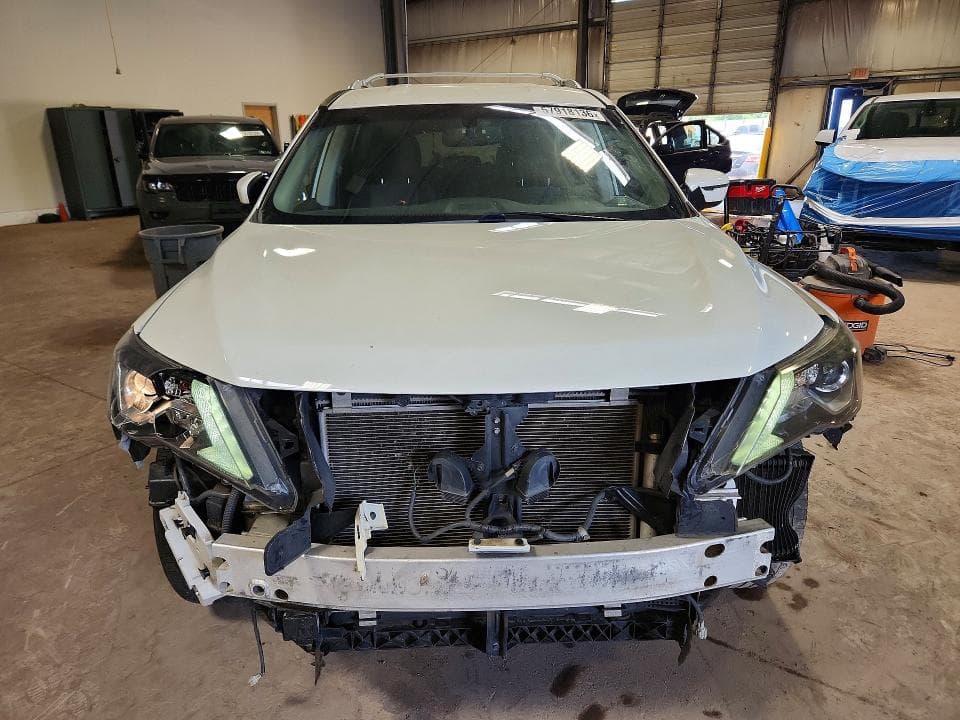 2018 NISSAN PATHFINDER SV 5