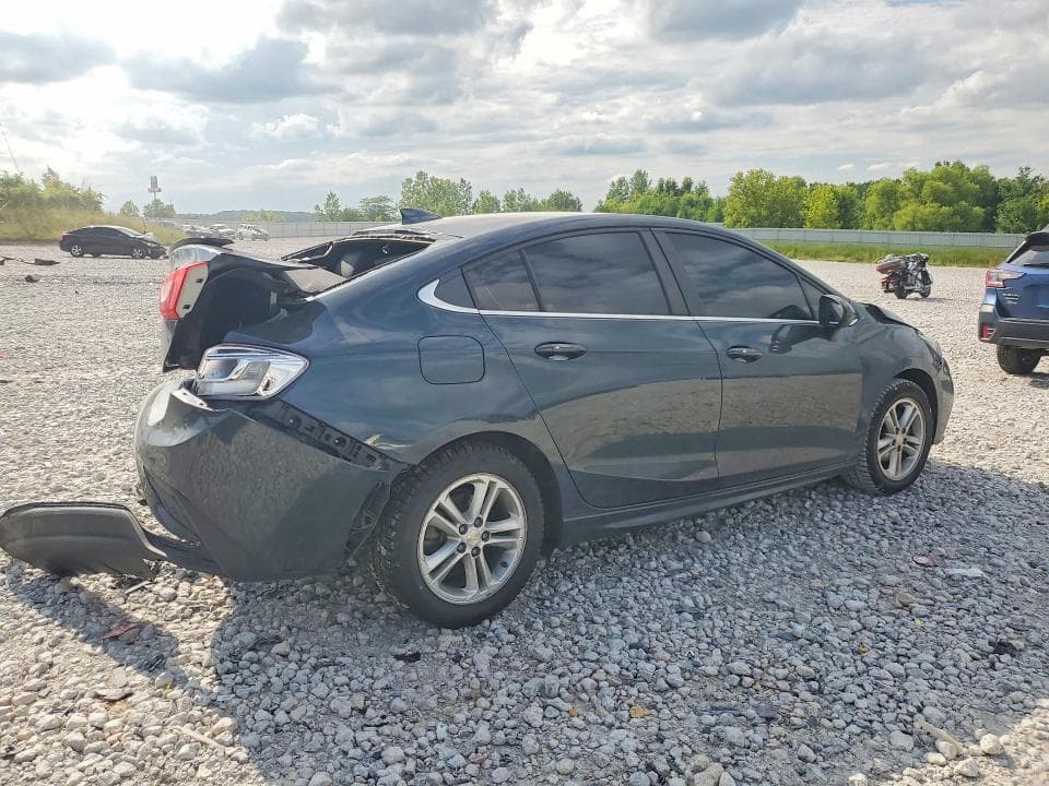 2017 CHEVROLET CRUZE LT 3