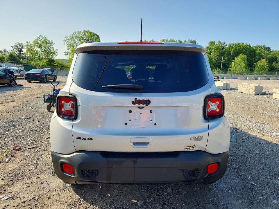 2018 JEEP RENEGADE SPORT 6