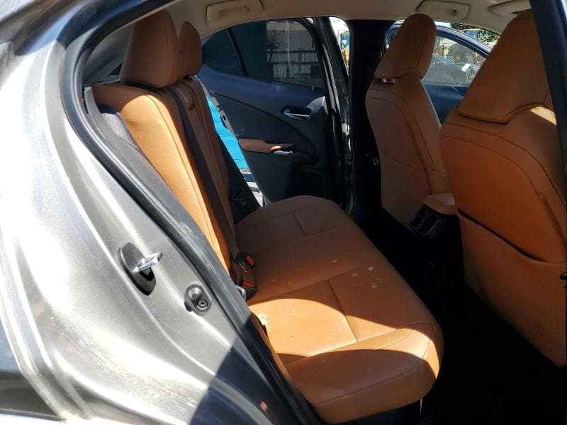 2021 LEXUS UX 250H 11