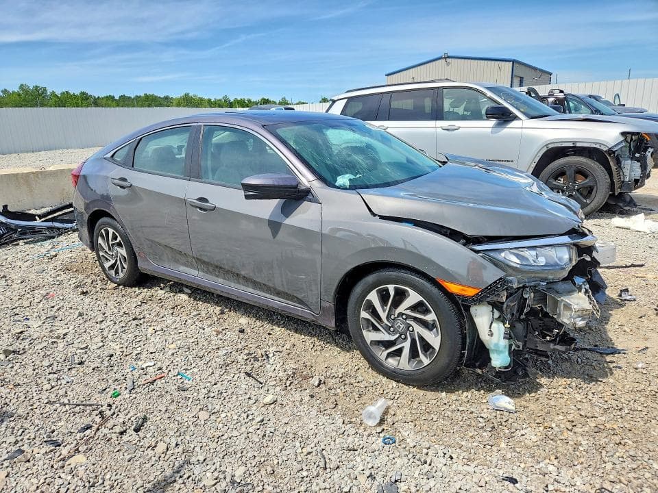 2017 HONDA CIVIC EX 4