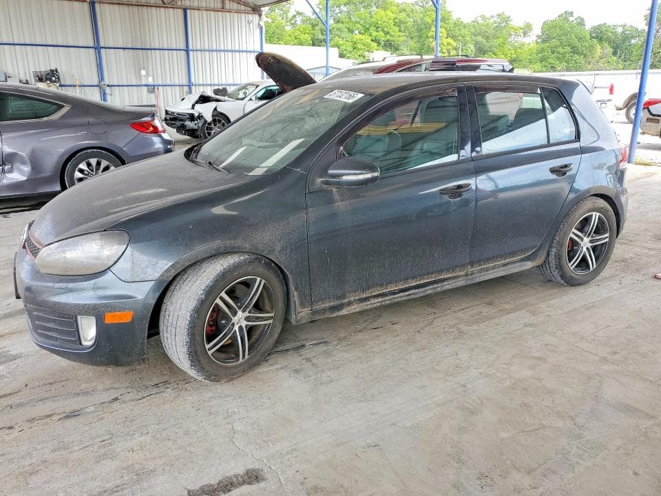 2013 VOLKSWAGEN GTI - 1