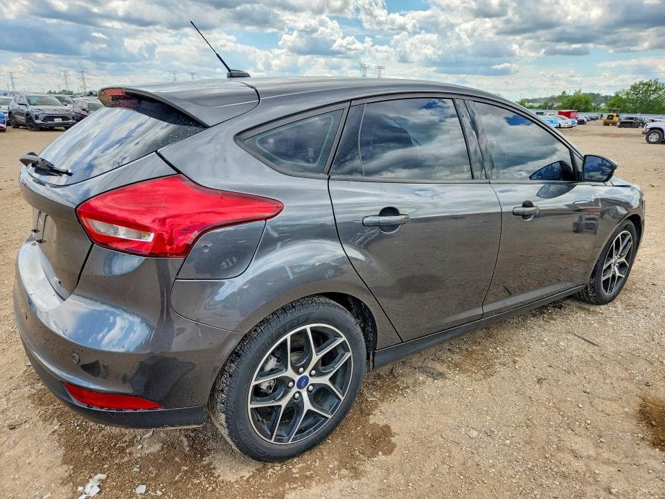 2018 FORD FOCUS SEL 3